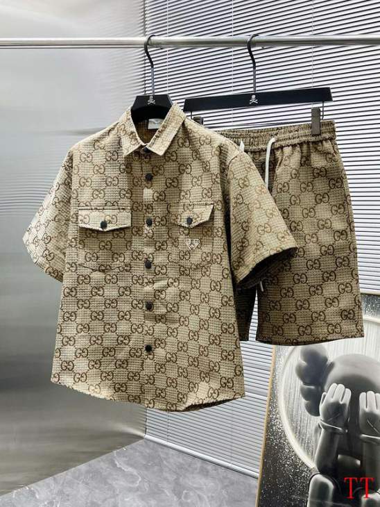 Picture of Gucci Shirt Pant Suits _SKUGucciM-3XL20tr4621697